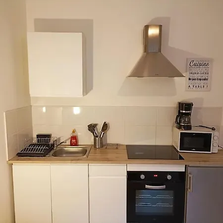 Charmant T2 - Séparée - Parking Gratuit Appartement